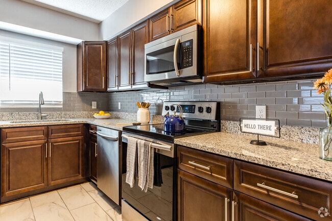 Kitchen - Garden City Apartments