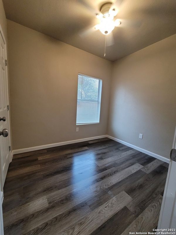 Building Photo - 1712 W Salinas
