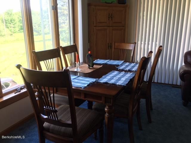 Foto del edificio - 2235 Howe Pond Rd
