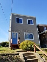 Building Photo - 4302 Stanley St