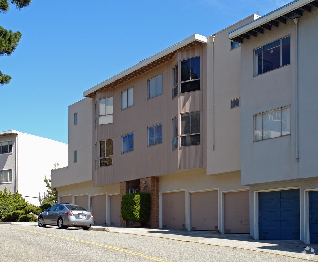 Foto del edificio - 22 Gardenside Dr