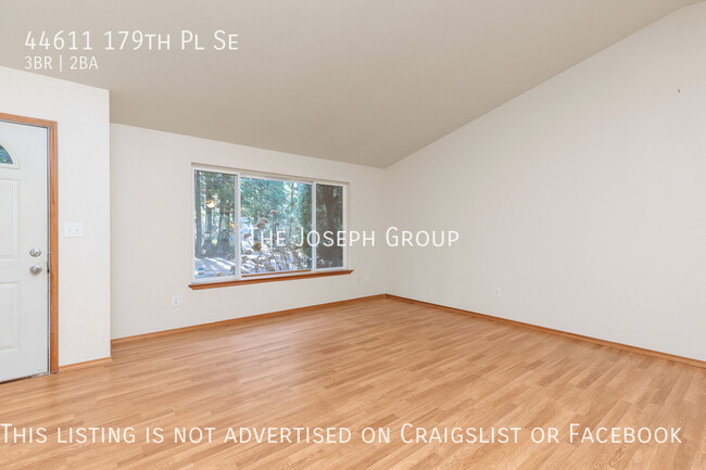 Foto del edificio - Charming 3bed/2ba in Gold Bar!