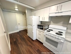 Building Photo - 803 Waimanu St