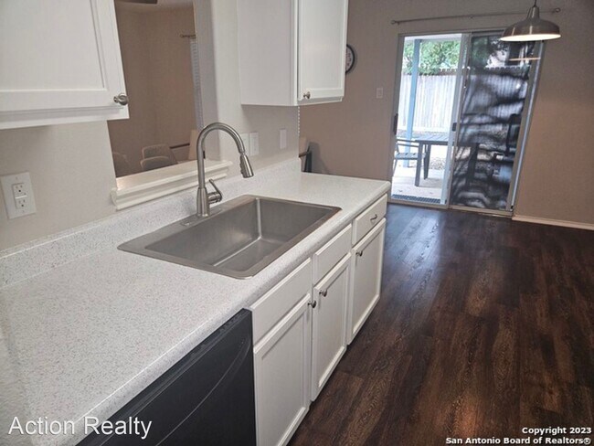Building Photo - 3 br, 2.5 bath House - 7727 Rustic Park