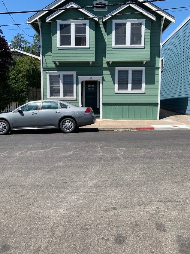 105 Sunnyside Ave, San Anselmo, CA 94960 Townhome Rentals in San