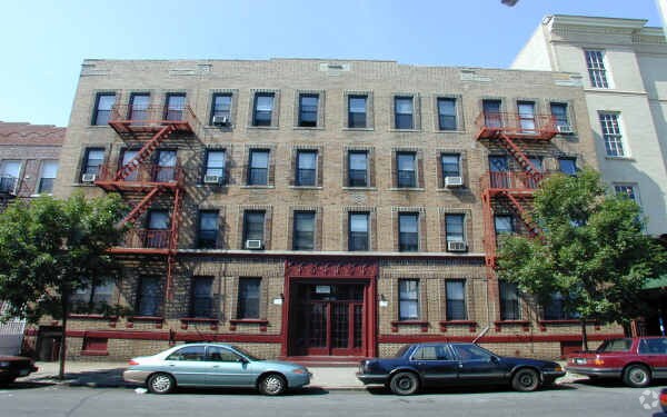 Primary Photo - 1124 43rd St