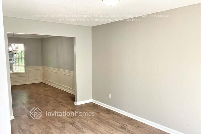 Foto del edificio - 2293 Creel Rd