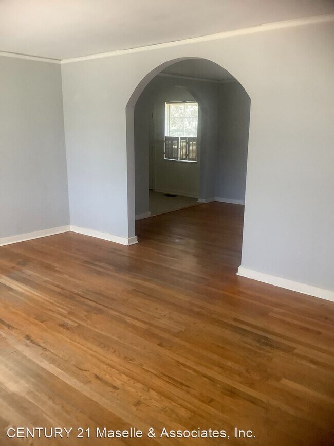 Building Photo - 3 br, 2 bath House - 4352 Ridgewood Circle