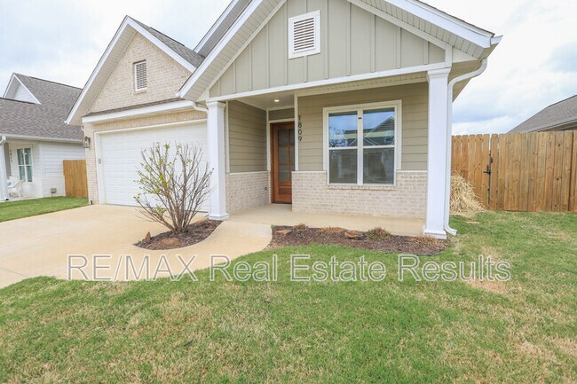 Foto del edificio - 1809 W Saddlebrook Ln