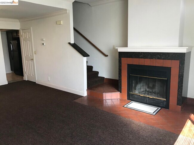 Building Photo - 3611 Wells Rd