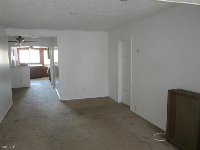 Building Photo - 3 br, 1 bath House - 318 Cleveland St