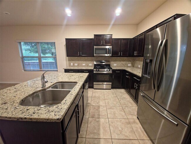 Foto del edificio - 5701 Southerner Wy