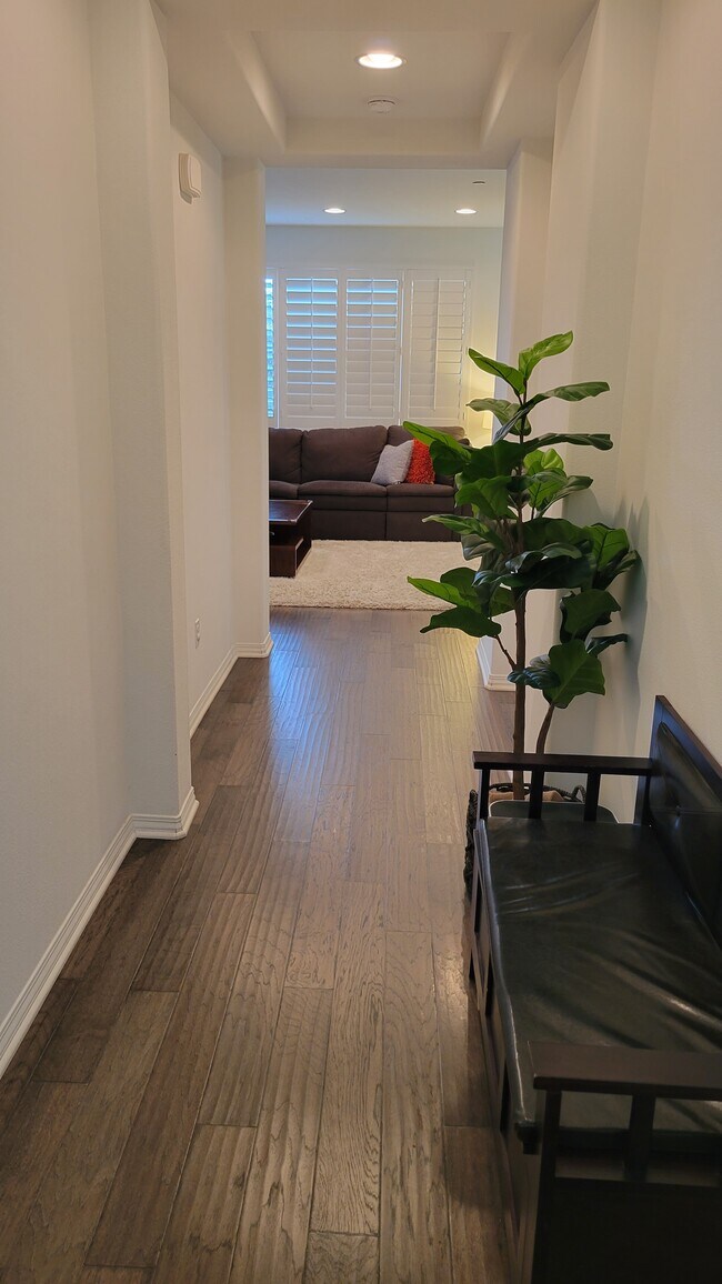 Foto del edificio - 10531 Sausalito Ct