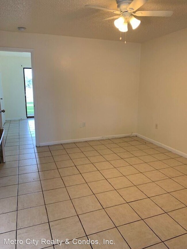 Building Photo - 1 br, 1 bath House - 21726 HWY 27 UNIT B
