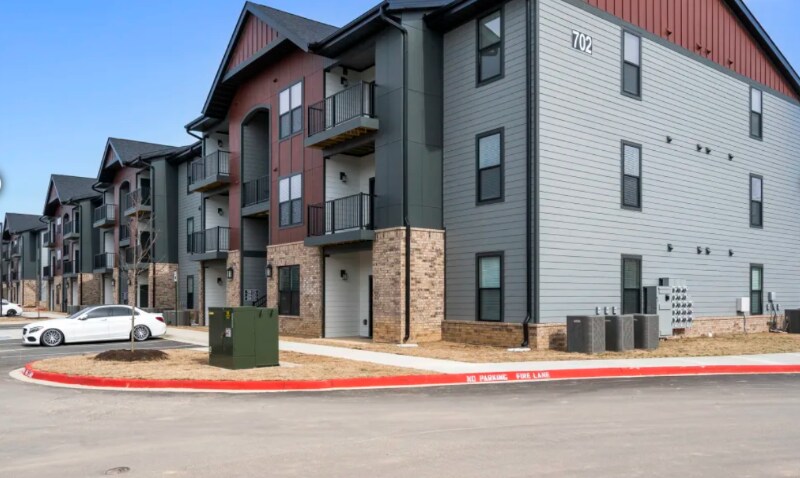 Foto principal - 700 N 40th St