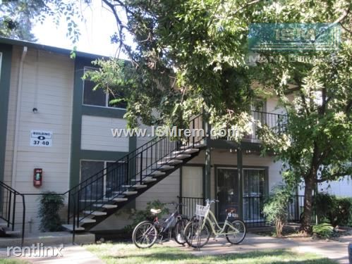 Building Photo - 621 Pomona Ave