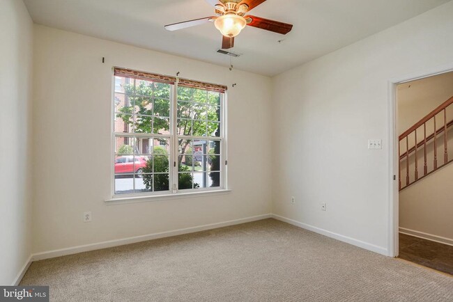 Building Photo - 2607 Egret Way