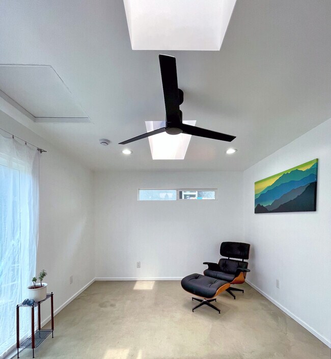 Foto del edificio - 5618 Raber St