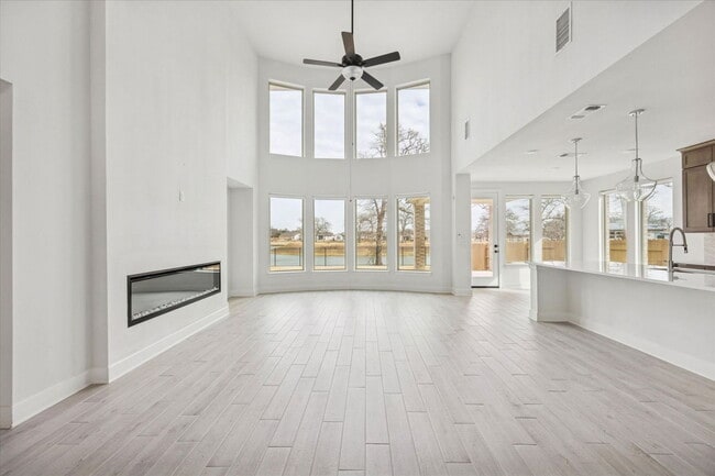 Foto del edificio - 119 Bottlebrush Cv