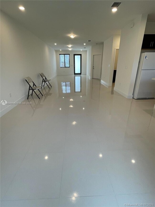 Foto del edificio - 14512 SW 24th Ter