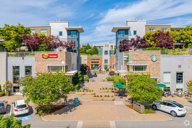 Building Photo - The Summit at Morgan Crossing