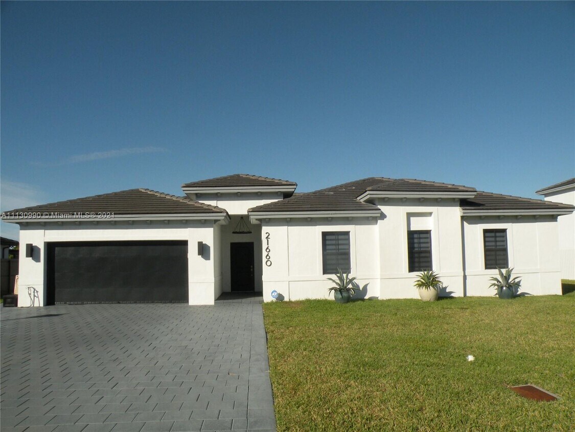 Primary Photo - 21660 SW 131st Ct