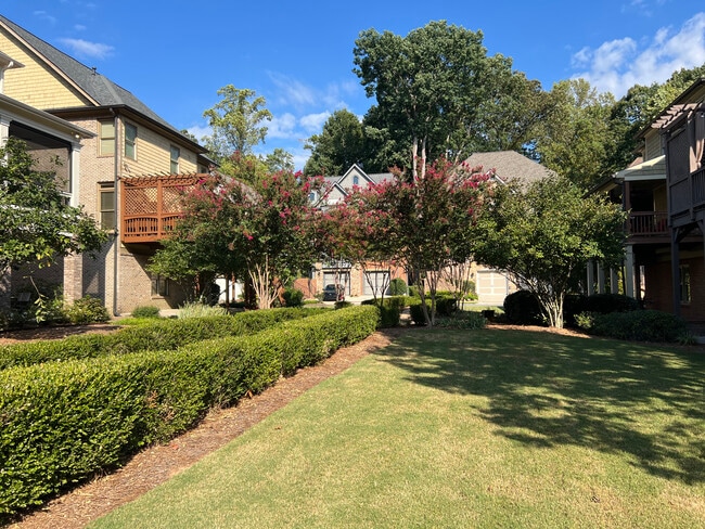 Foto del edificio - 7955 Magnolia Sq