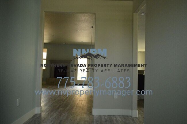 Foto del edificio - 779 Ellie's Way - New House! $2,400