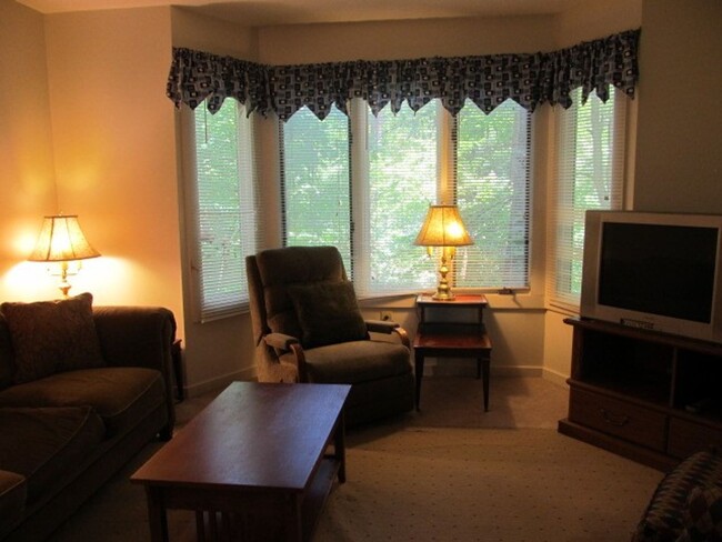 Building Photo - Chapel Hill - Mill Creek 2BR/2BA FURNISHED...