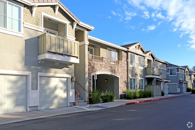 Rose Garden Apartments - 802 Camino Ramon Danville, CA 94526