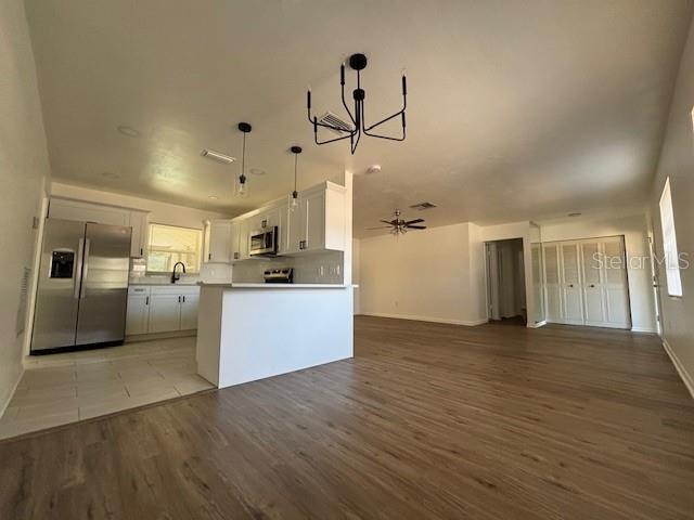 Foto del edificio - 9161 N Abbot Dr