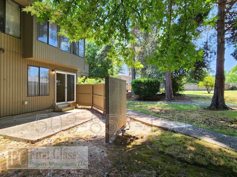 Photo - 4852 SW MURRAY BLVD