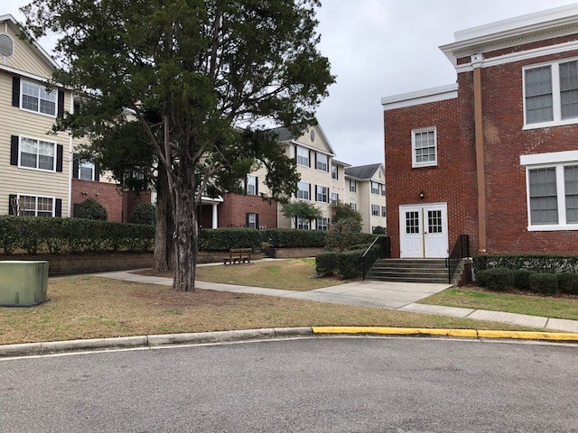 Building Photo - Aiken Grand Apartments