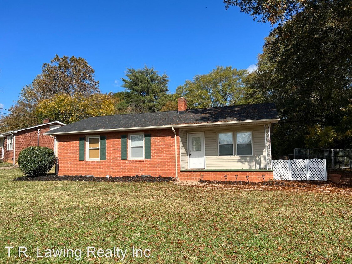 110 Sunrise Cir, Shelby, NC 28150 House Rental in Shelby, NC