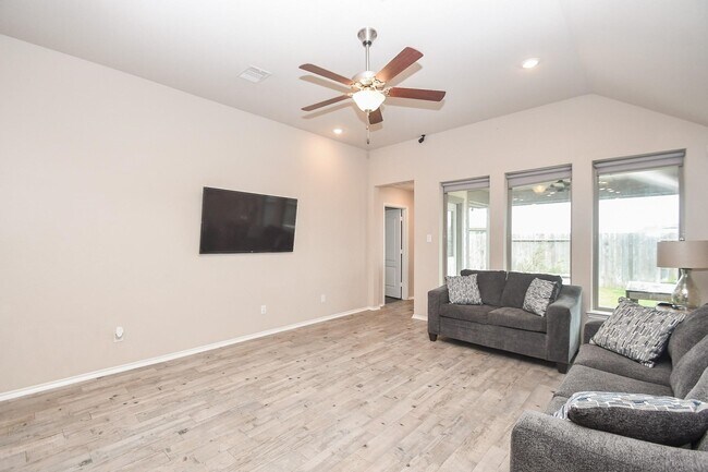 Foto del edificio - 8730 Trenton Landing Ln