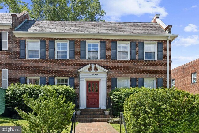 Building Photo - 2650 39th St NW