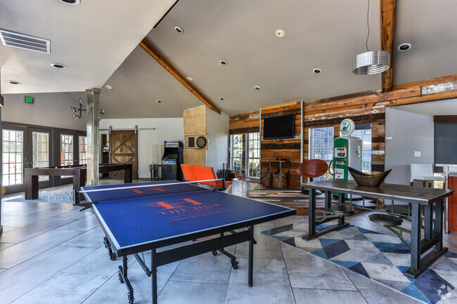 Clubroom - The Hub at Auburn Apartment Homes