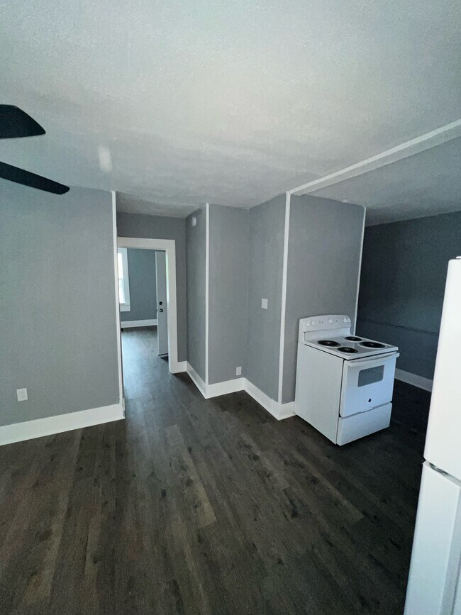 Foto del edificio - 732 W Richard Ave