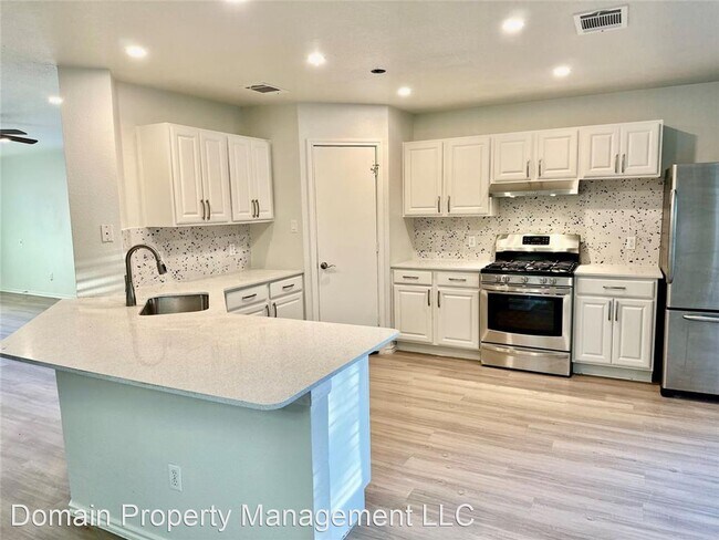 Building Photo - 4 br, 2 bath House - 13512 Sierra Wind Ln