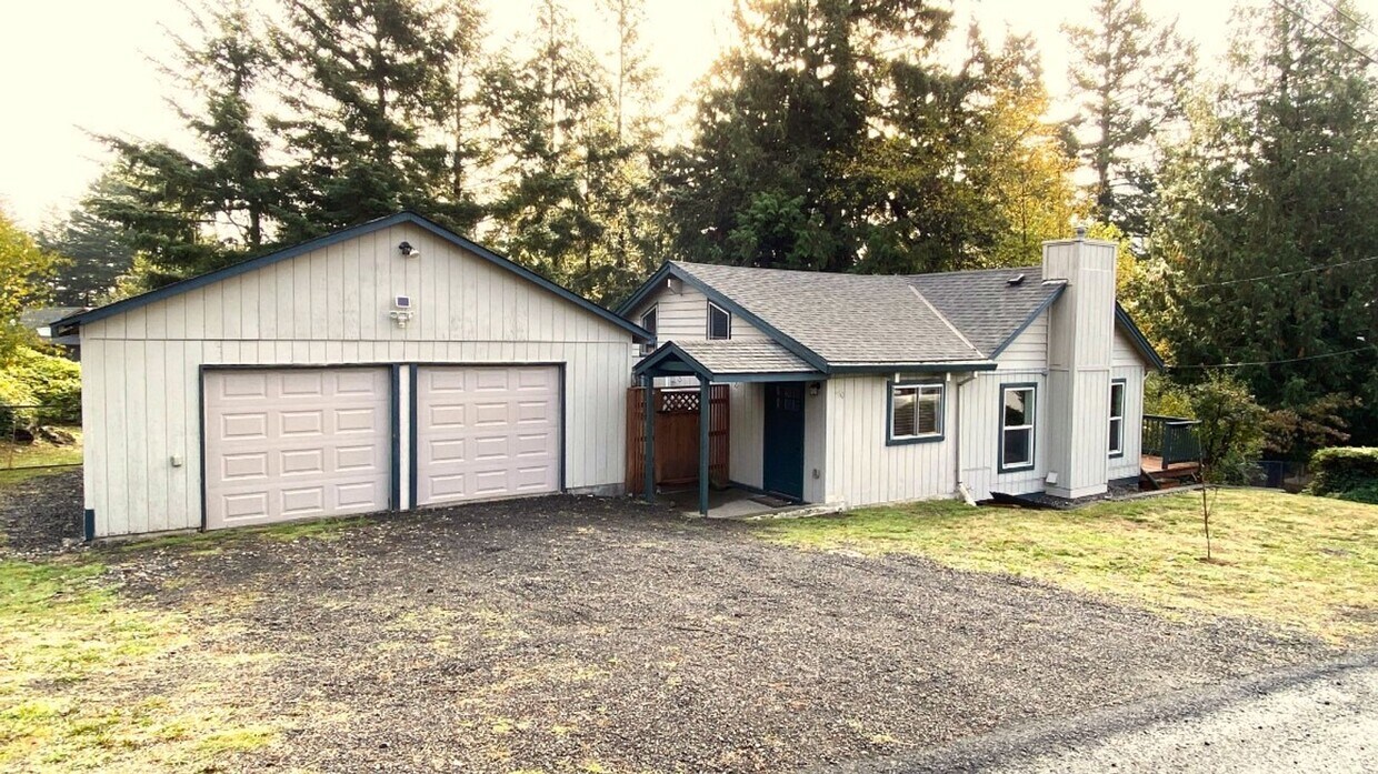 Primary Photo - Serene Simplicity - Northwest Style
