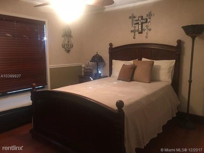 Foto del edificio - 11705 SW 132nd Ct