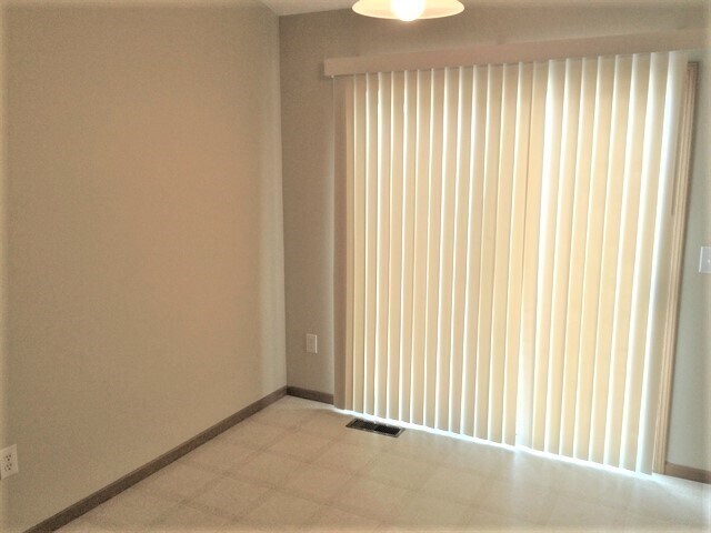 Foto del edificio - 2331 Myrtle Valley Dr