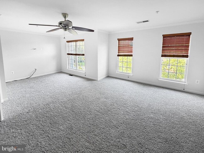 Building Photo - 113 Whiskey Creek Cir