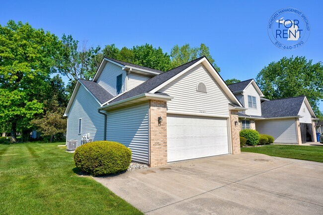 Foto del edificio - 3263 Silverwood Dr
