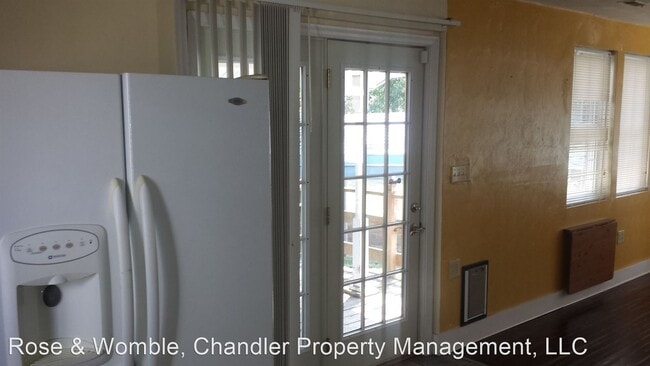 Building Photo - 3 br, 1.5 bath House - 313 Chesapeake Ave
