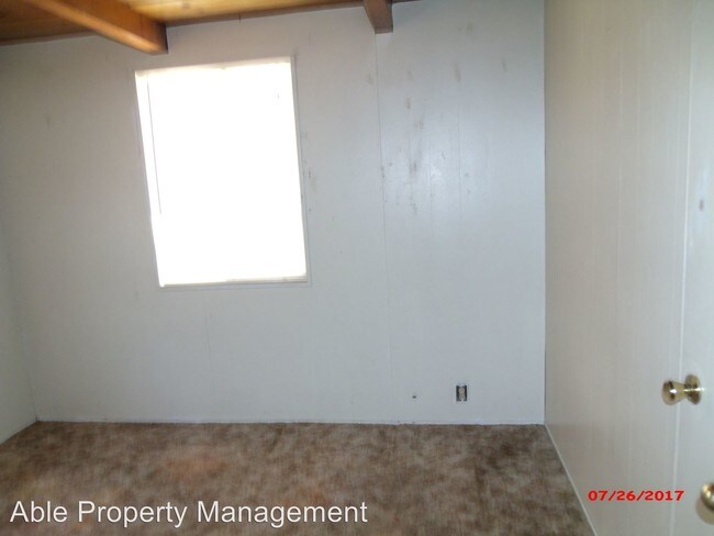 Building Photo - 3425 Lake Isabella Blvd