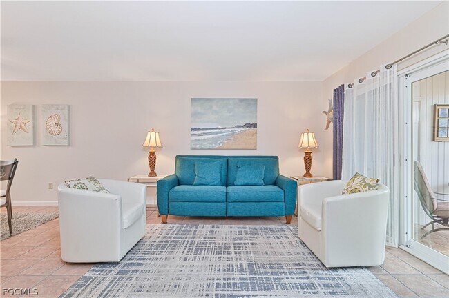 Foto del edificio - 5445 Peppertree Dr