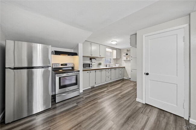 Foto del edificio - 500 Malden Rd