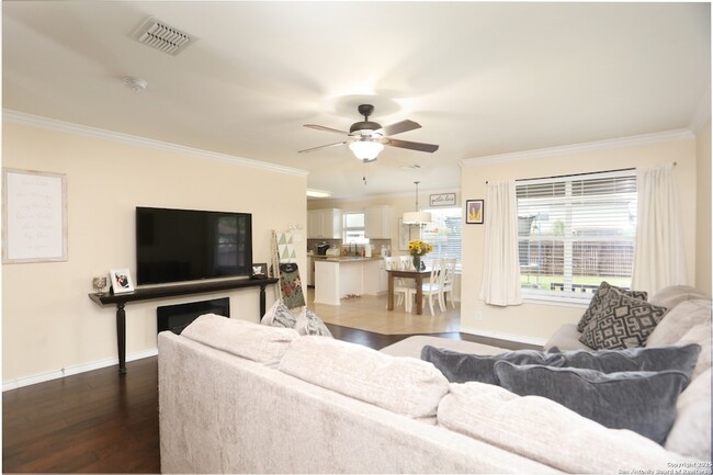 Foto del edificio - 10322 Filly Valley