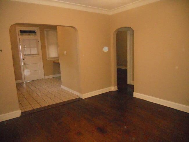 Dining Room Formal - 5319 W Giddings St
